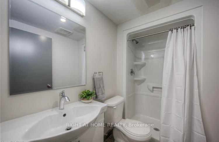 Photo 9 of Unit 2515, 258B Sunview Street, Waterloo, Beechwood/University — HOMEH