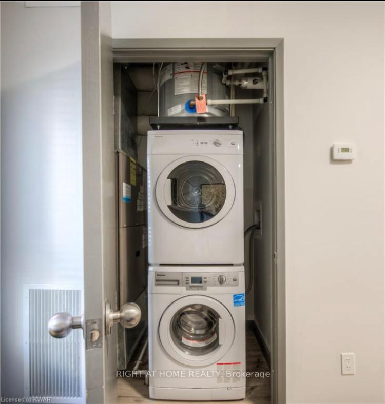 Photo 10 of Unit 2515, 258B Sunview Street, Waterloo, Beechwood/University — HOMEH