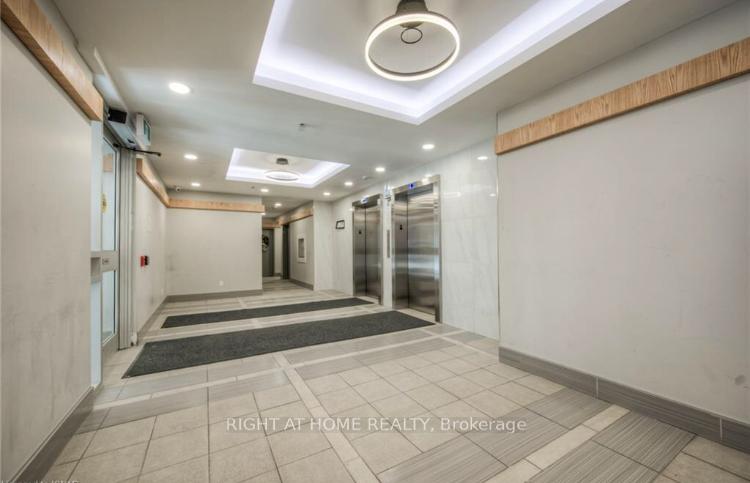 Photo 11 of Unit 2515, 258B Sunview Street, Waterloo, Beechwood/University — HOMEH