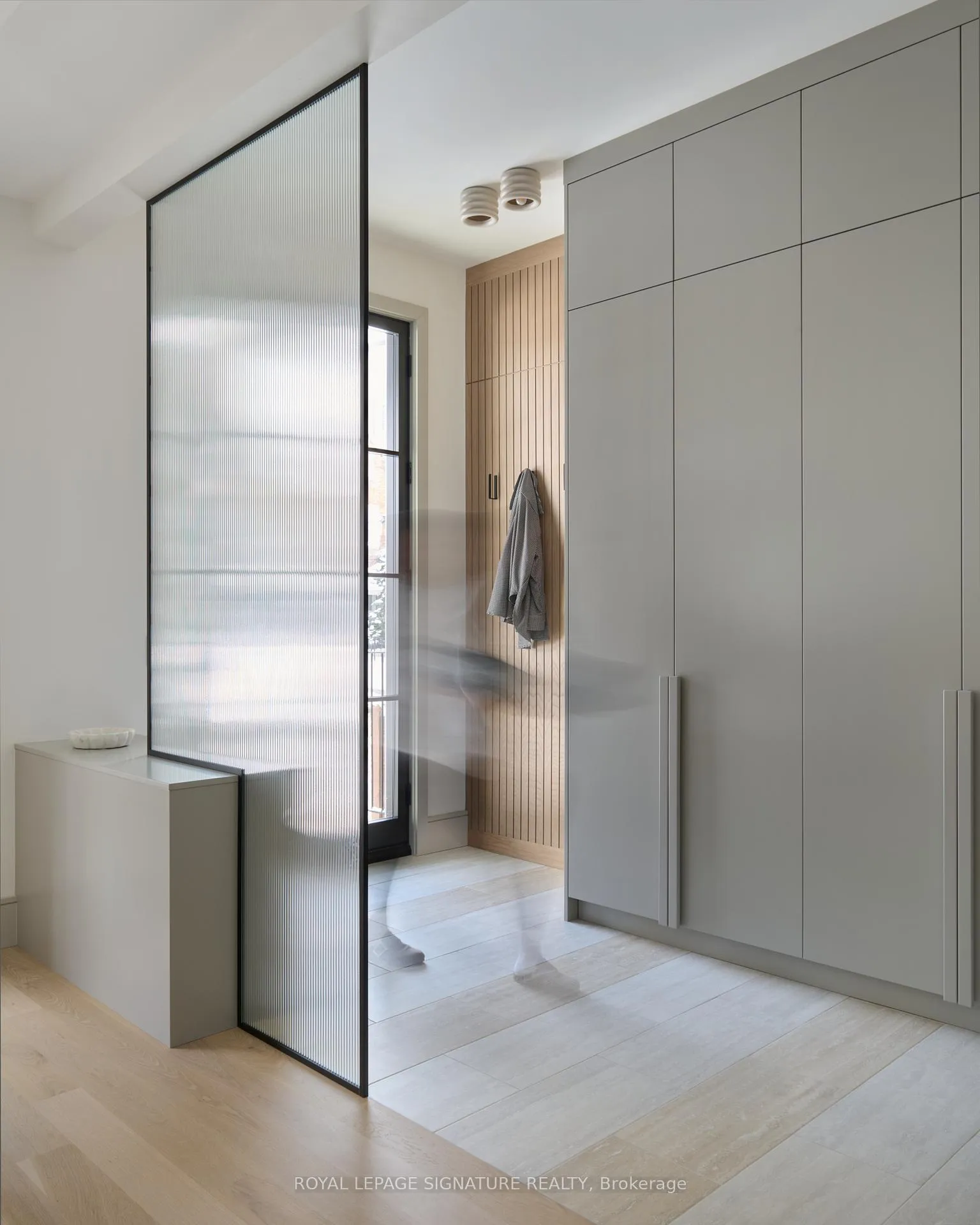 Photo 2 of Unit Main, 82 Gough Avenue, Toronto, Playter Estates-Danforth — HOMEH