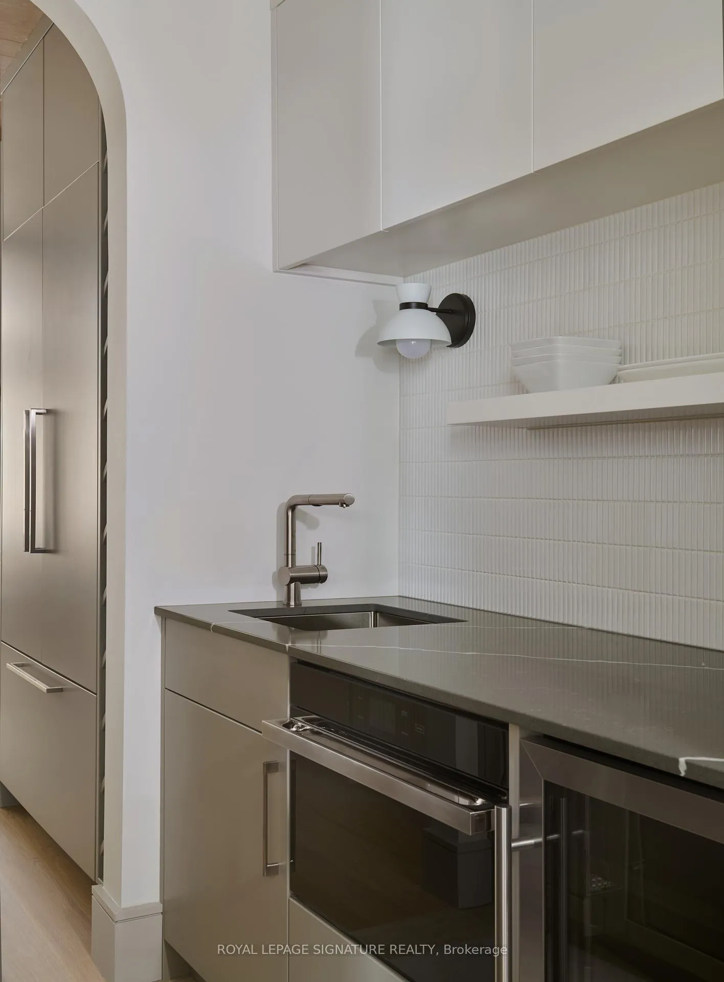 Photo 12 of Unit Main, 82 Gough Avenue, Toronto, Playter Estates-Danforth — HOMEH