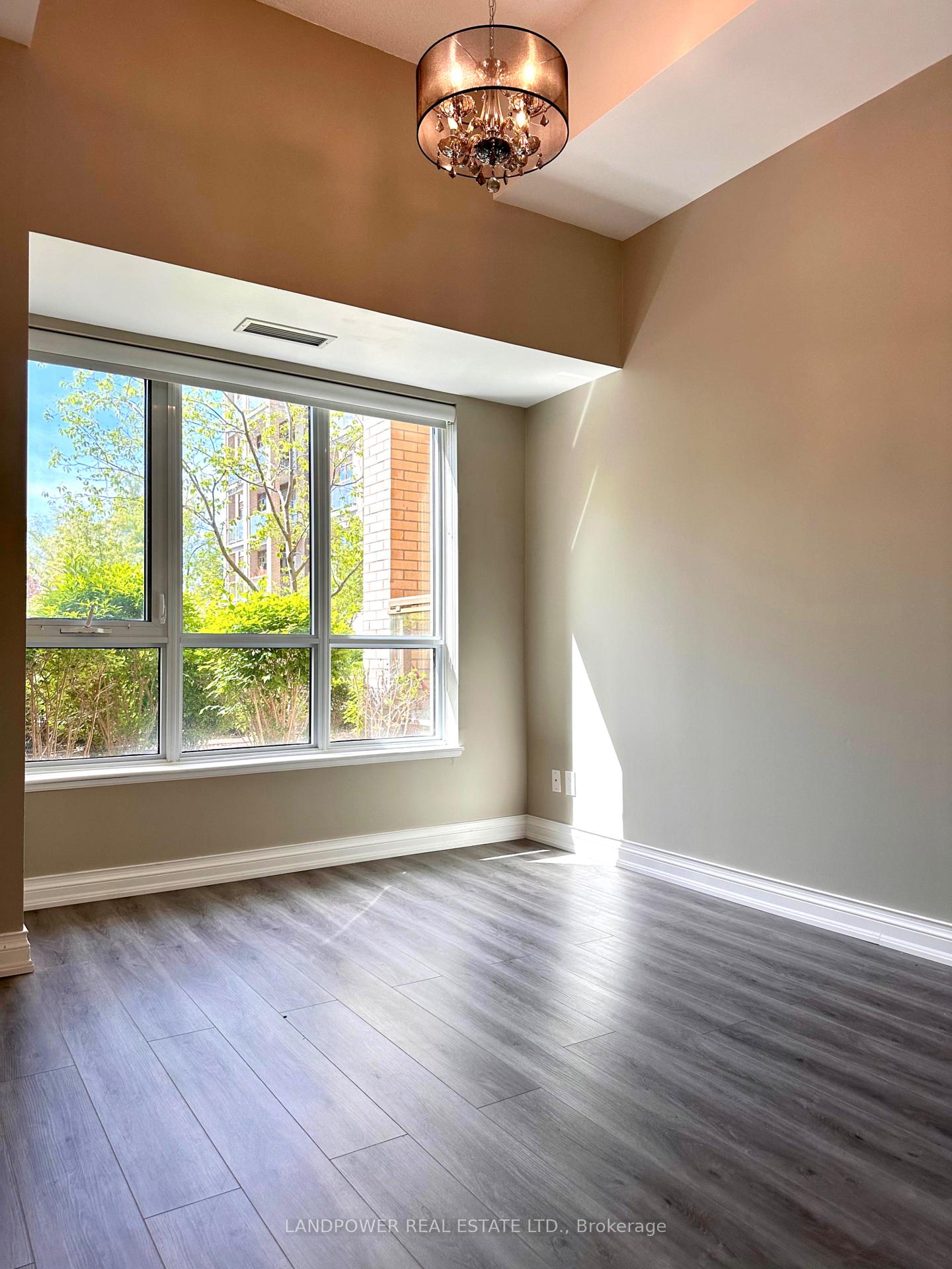 Photo 16 of Unit 113, 68 Main Street N, Markham, Old Markham Village — HOMEH