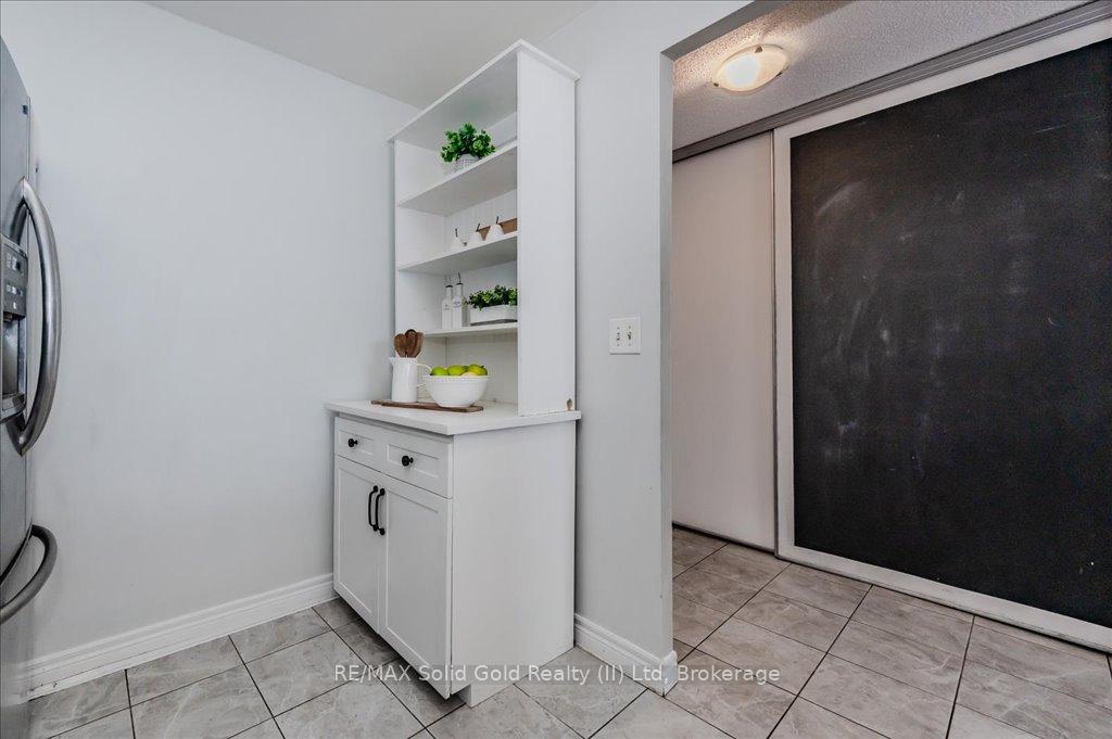 Photo 19 of Unit 102, 18 Holborn Court, Kitchener — HOMEH