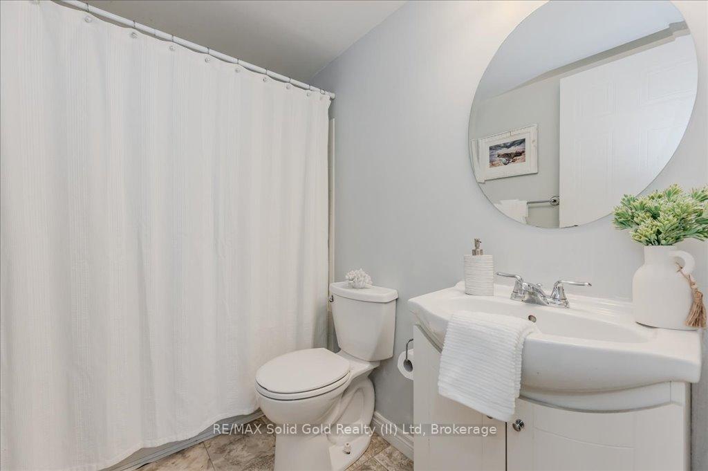 Photo 22 of Unit 102, 18 Holborn Court, Kitchener — HOMEH