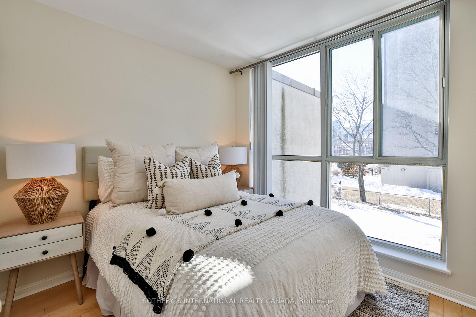 Photo 15 of Unit 201, 398 Eglinton Avenue E, Toronto, Mount Pleasant East — HOMEH