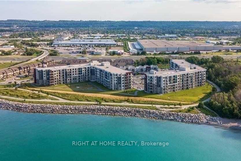 Photo 11 of Unit 206, 125 Shoreview Place, Hamilton, Lakeshore — HOMEH