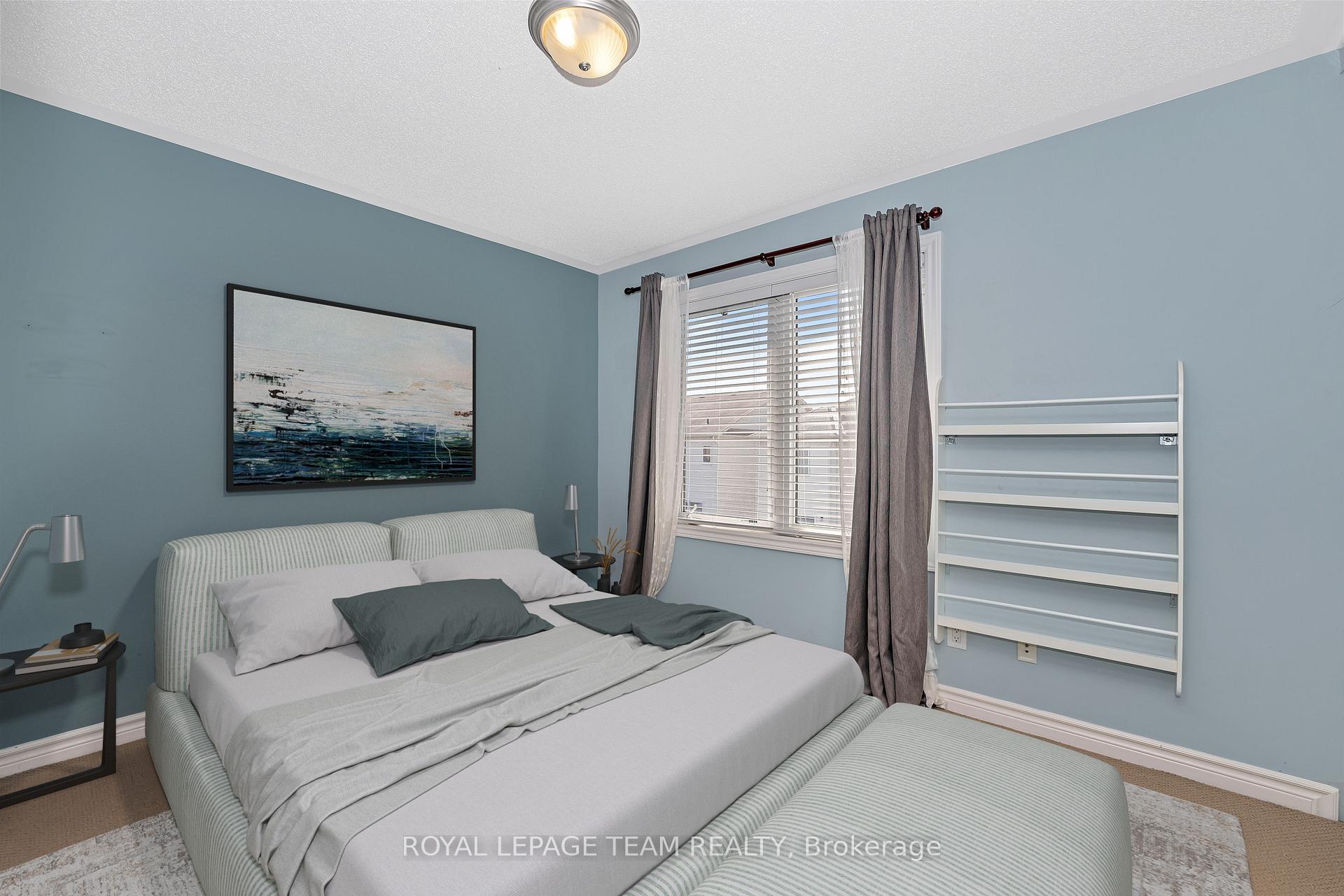 Photo 10 of 120 Tapestry Drive, Ottawa, Barrhaven - Strandherd — HOMEH