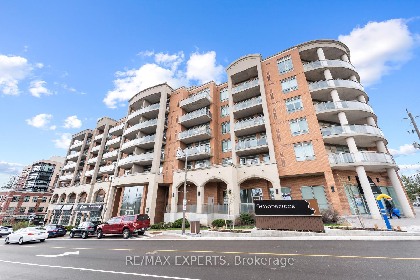 Photo 2 of Unit 427, 281 Woodbridge Avenue, Vaughan, West Woodbridge — HOMEH