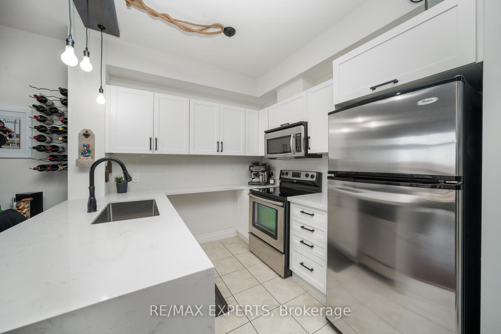 Photo 8 of Unit 427, 281 Woodbridge Avenue, Vaughan, West Woodbridge — HOMEH