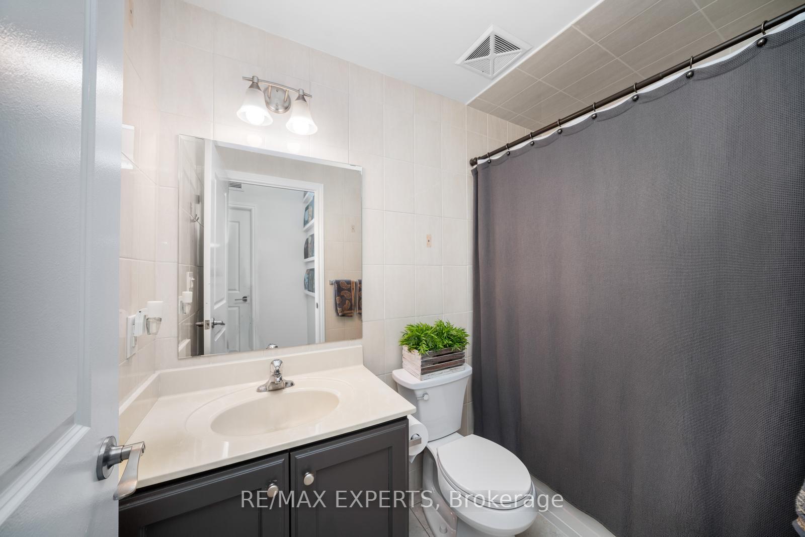 Photo 19 of Unit 427, 281 Woodbridge Avenue, Vaughan, West Woodbridge — HOMEH