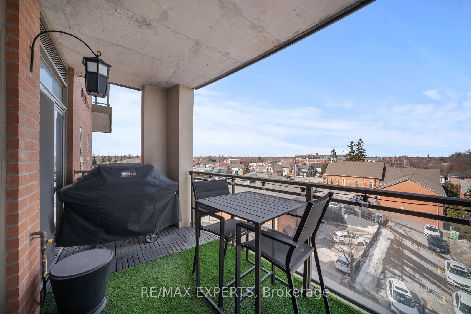 Photo 21 of Unit 427, 281 Woodbridge Avenue, Vaughan, West Woodbridge — HOMEH