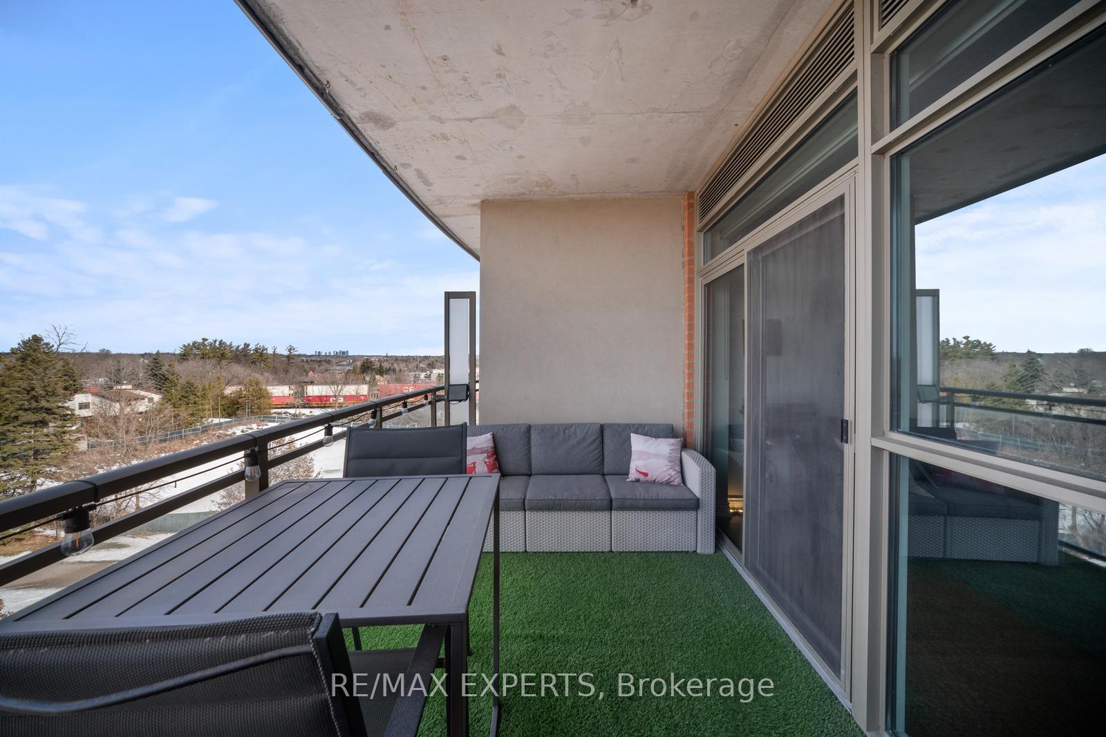 Photo 22 of Unit 427, 281 Woodbridge Avenue, Vaughan, West Woodbridge — HOMEH