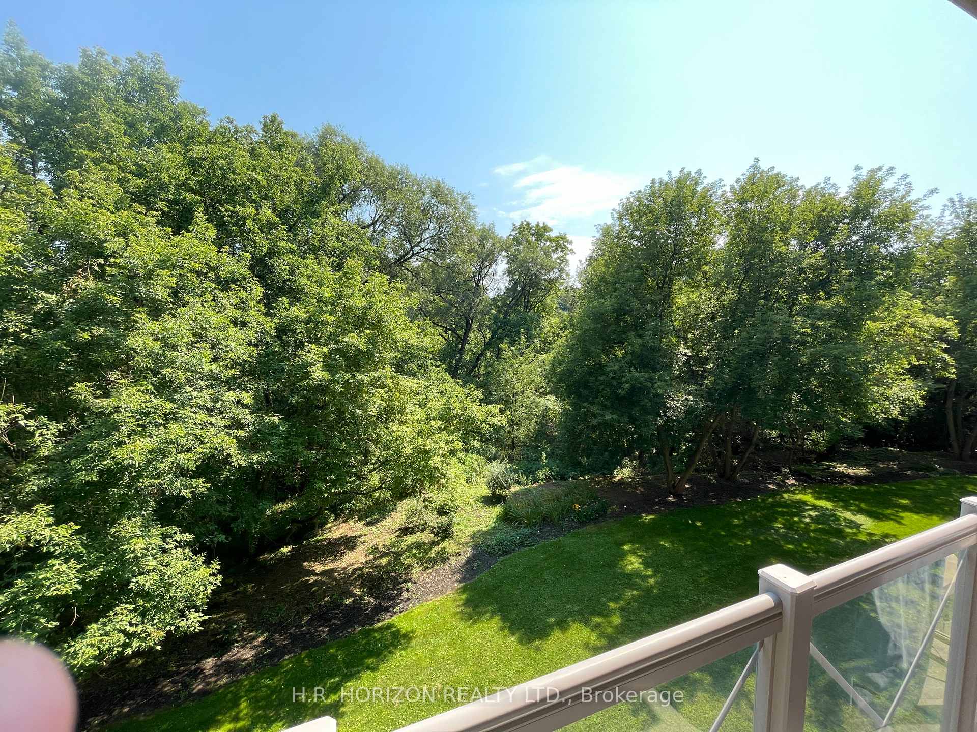 Photo 13 of Unit 306, 149 Church Street, King, Schomberg — HOMEH