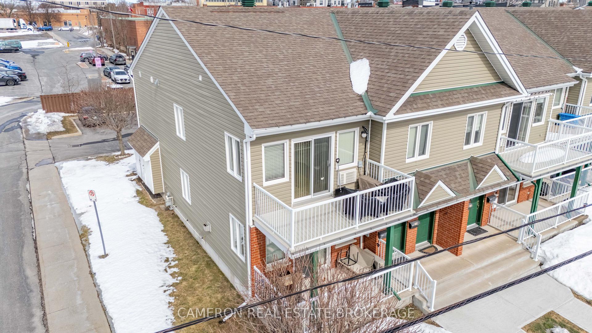 Photo 5 of Unit 5, 19A First Street W, Cornwall — HOMEH