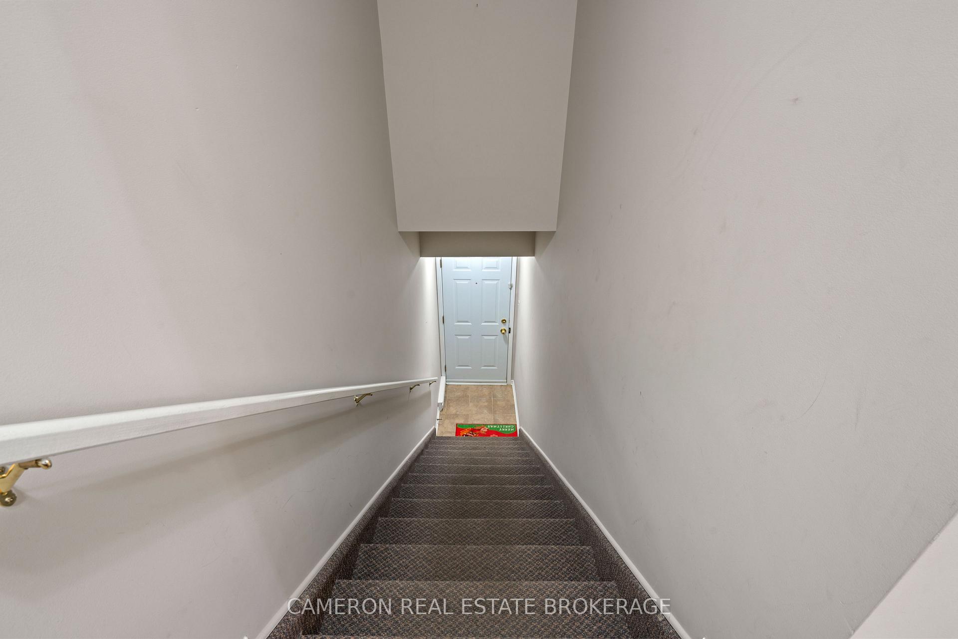 Photo 12 of Unit 5, 19A First Street W, Cornwall — HOMEH