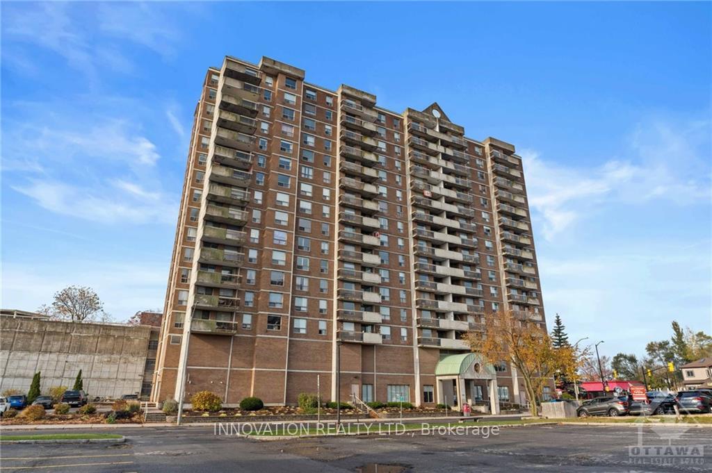 Front of Unit 705, 200 Lafontaine Avenue