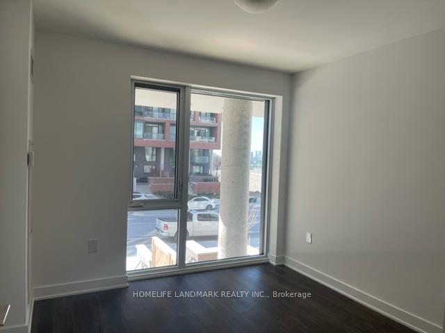 Photo 5 of Unit 103, 100 Eagle Rock Way, Vaughan, Rural Vaughan — HOMEH