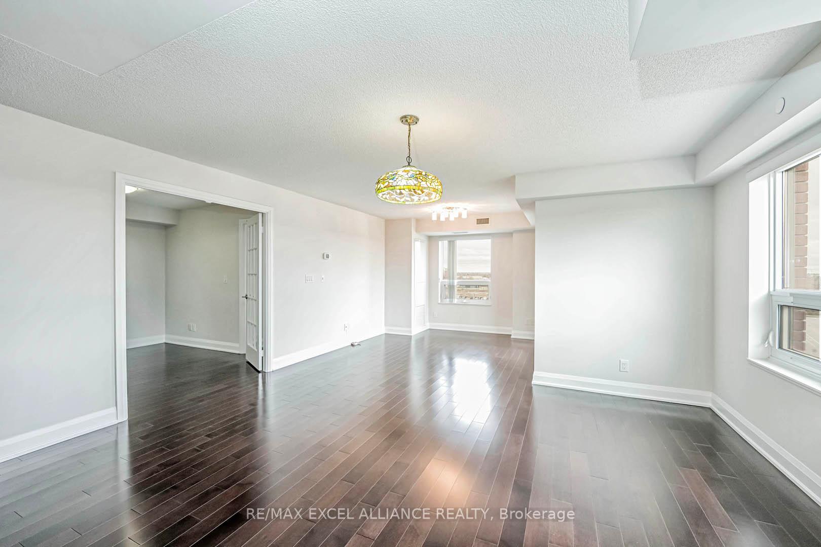 Photo 12 of Unit 808, 8200 Birchmount Road, Markham, Unionville — HOMEH
