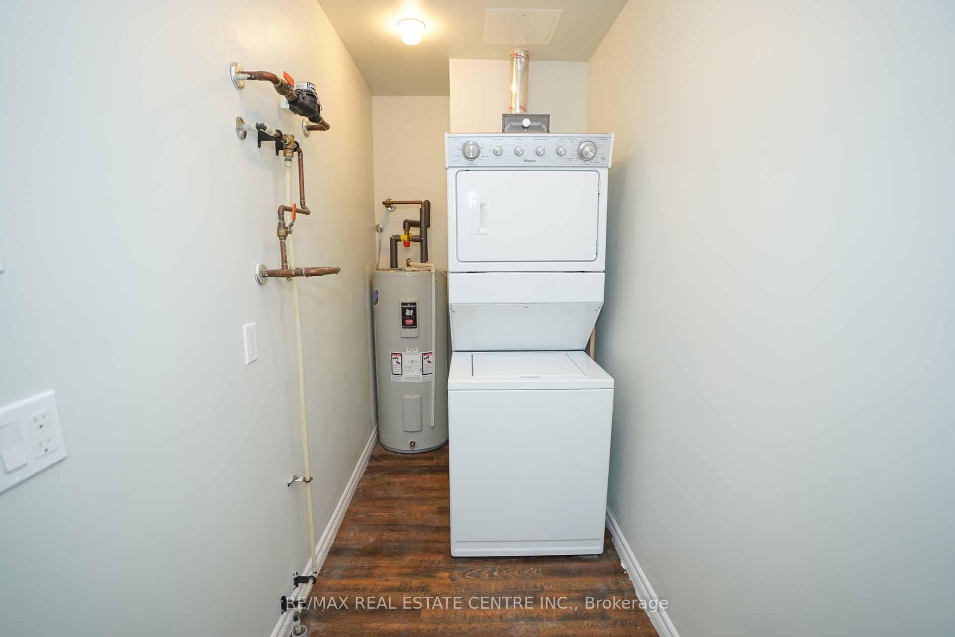 Photo 9 of 7 Kay Crescent, Guelph, Pineridge/Westminster Woods — HOMEH