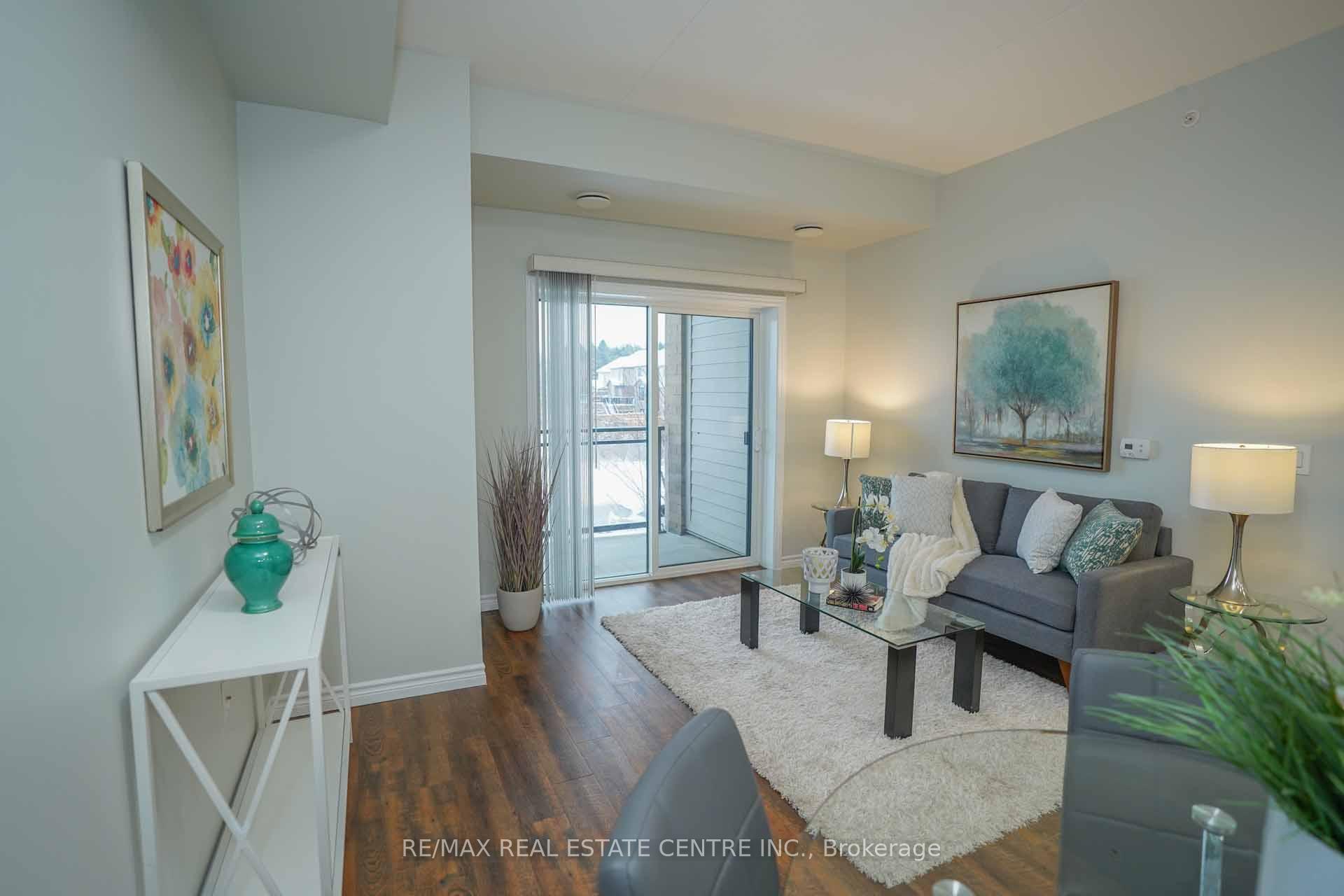 Photo 13 of 7 Kay Crescent, Guelph, Pineridge/Westminster Woods — HOMEH