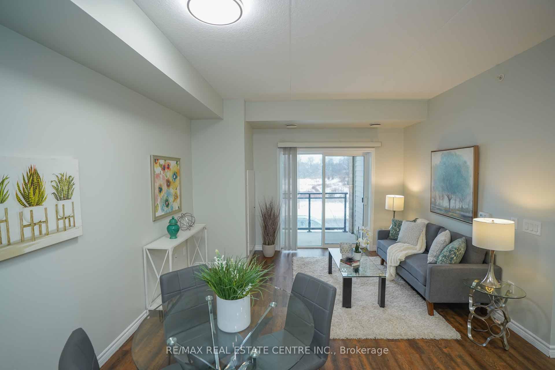 Photo 17 of 7 Kay Crescent, Guelph, Pineridge/Westminster Woods — HOMEH