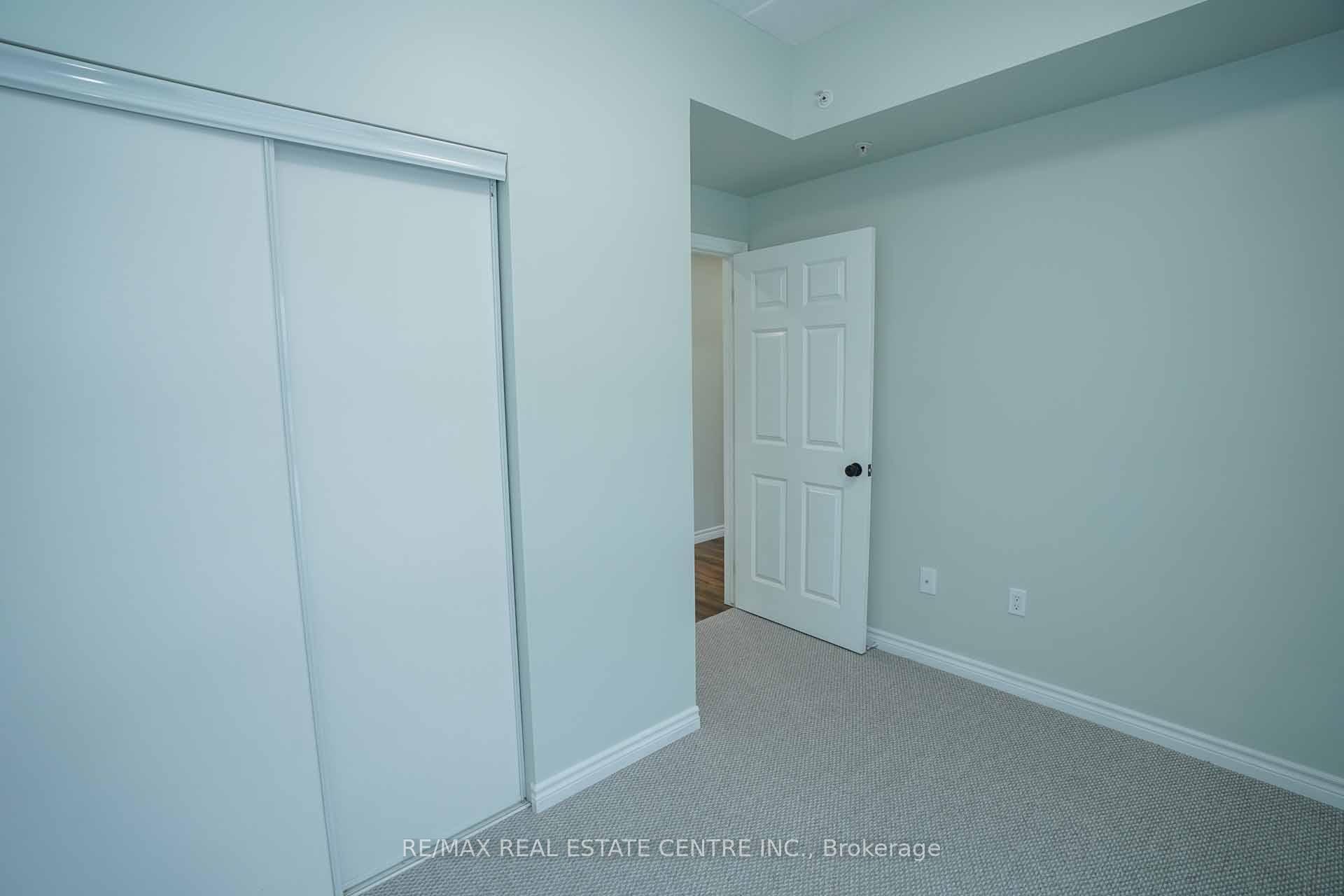 Photo 23 of 7 Kay Crescent, Guelph, Pineridge/Westminster Woods — HOMEH