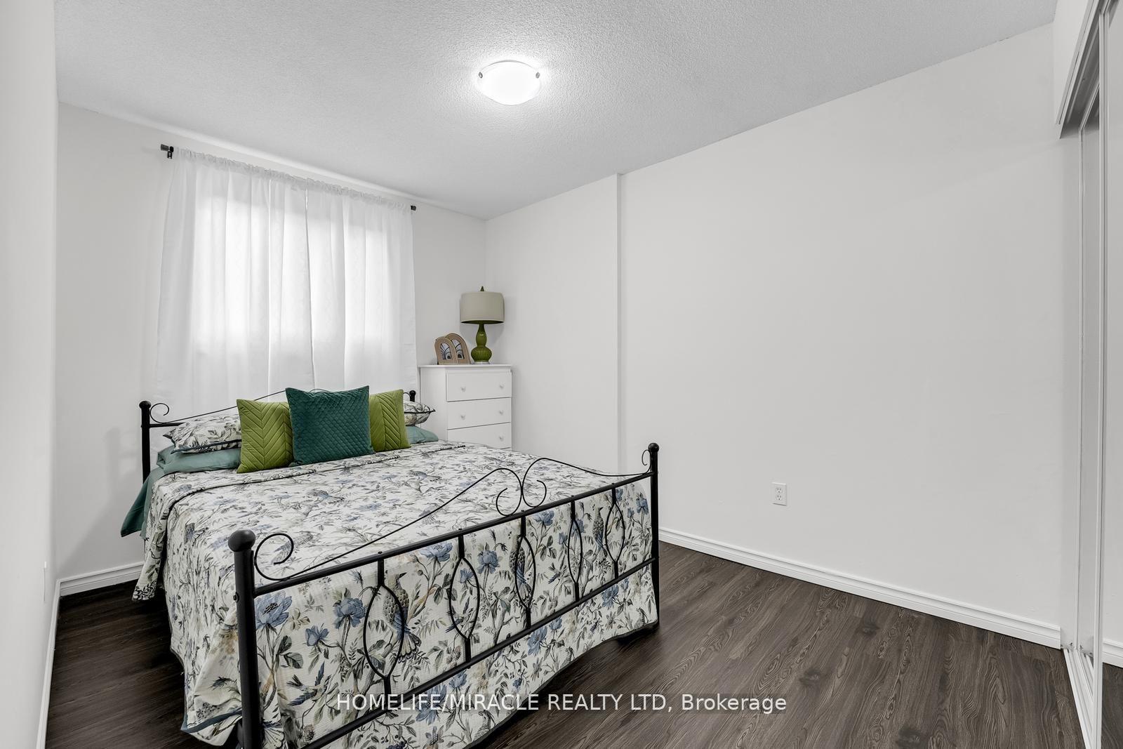 Photo 18 of Unit 12, 293 Limeridge Road W, Hamilton, Rolston — HOMEH