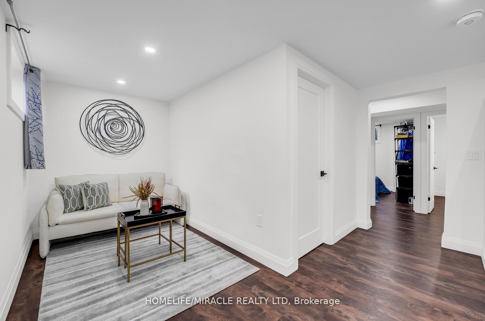 Photo 25 of Unit 12, 293 Limeridge Road W, Hamilton, Rolston — HOMEH