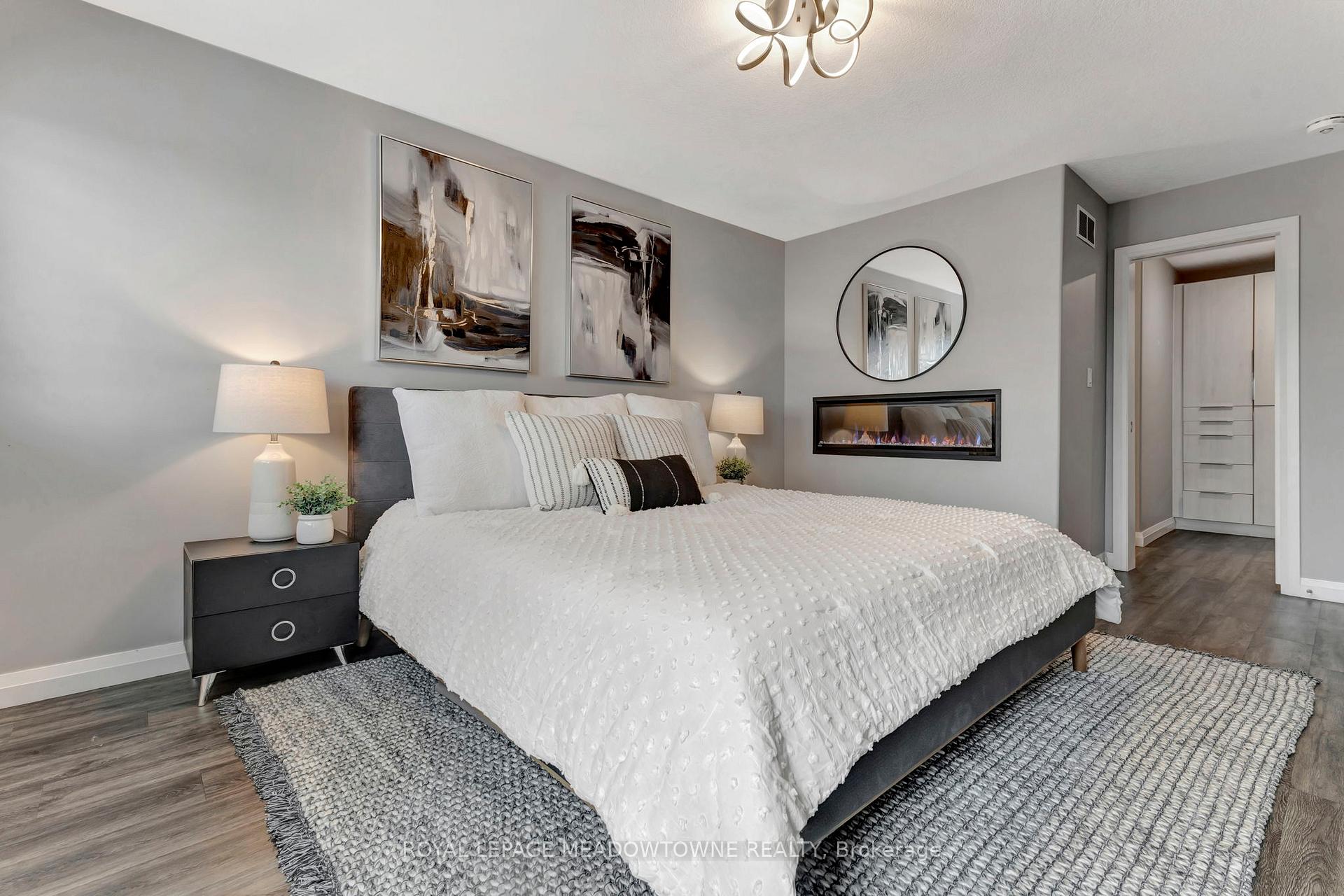 Photo 11 of Unit 20, 35 Midhurst Heights, Hamilton, Stoney Creek Mountain — HOMEH