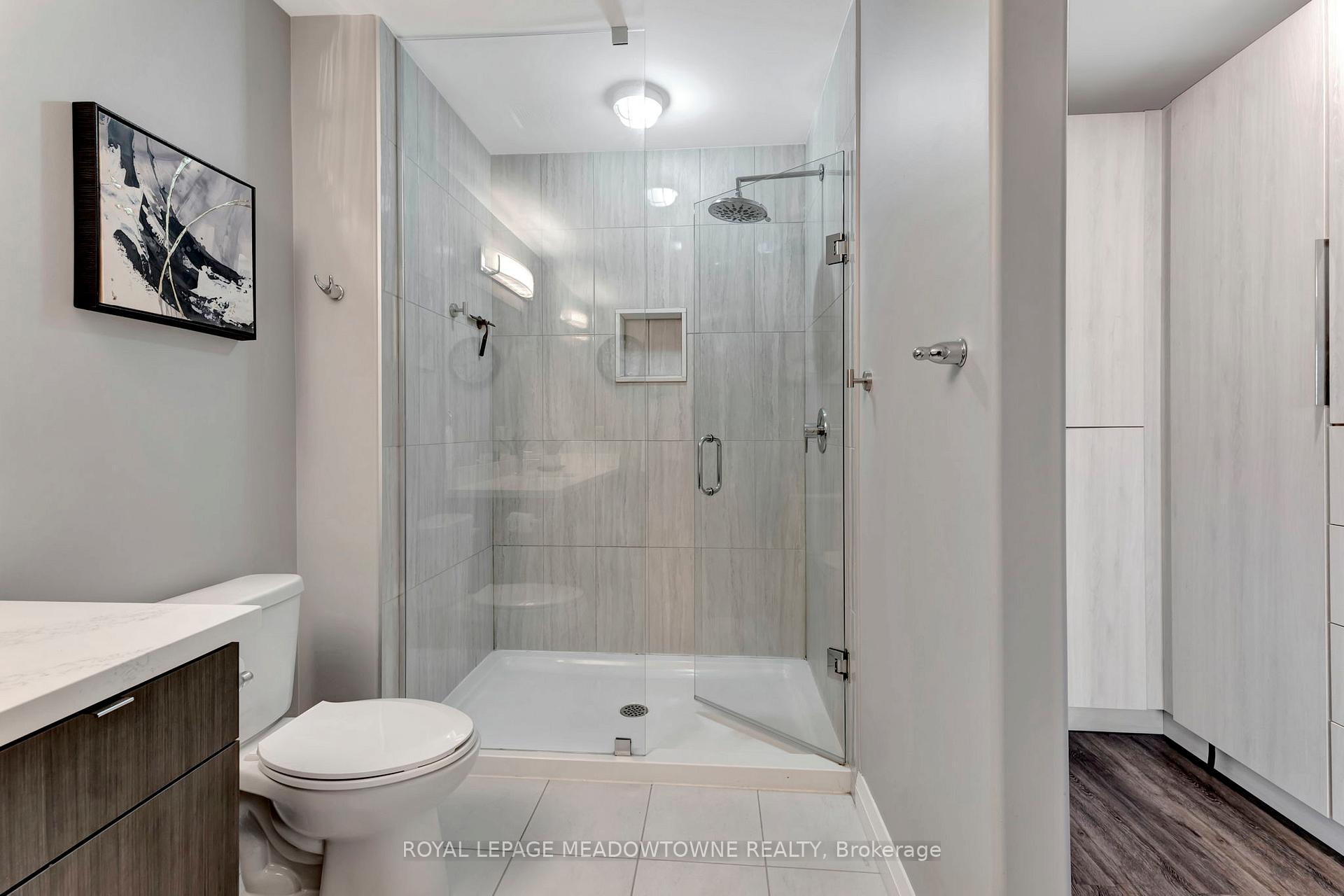 Photo 13 of Unit 20, 35 Midhurst Heights, Hamilton, Stoney Creek Mountain — HOMEH