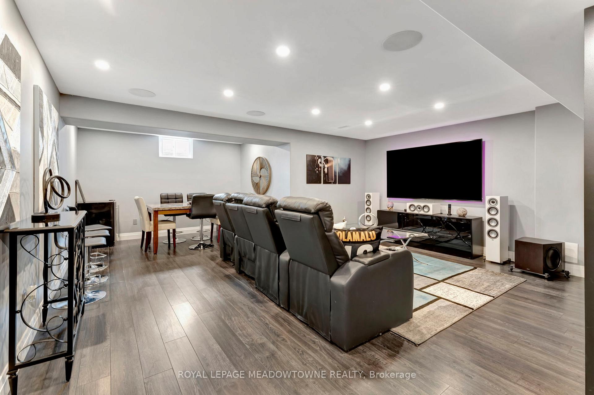 Photo 21 of Unit 20, 35 Midhurst Heights, Hamilton, Stoney Creek Mountain — HOMEH