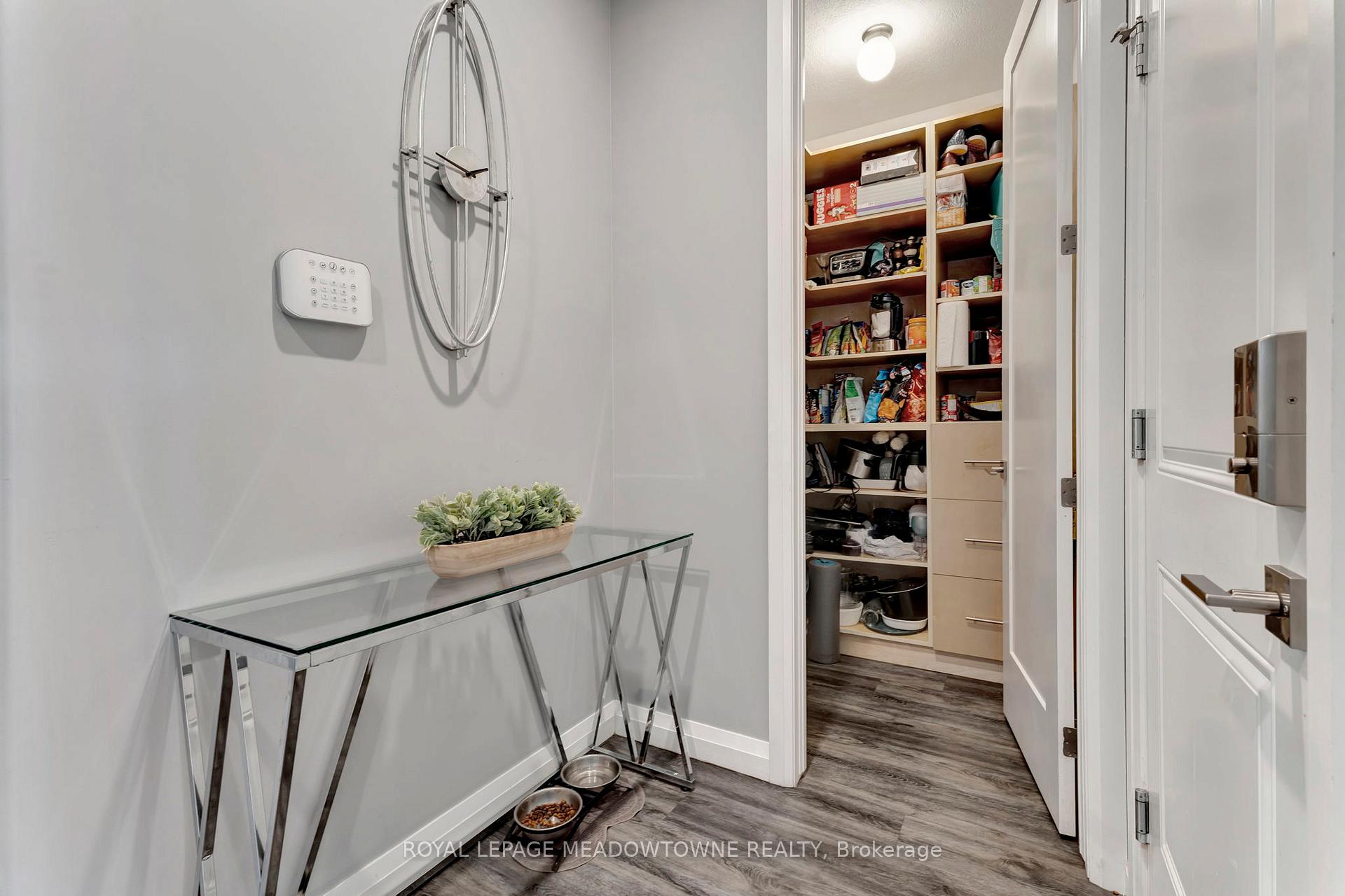 Photo 27 of Unit 20, 35 Midhurst Heights, Hamilton, Stoney Creek Mountain — HOMEH