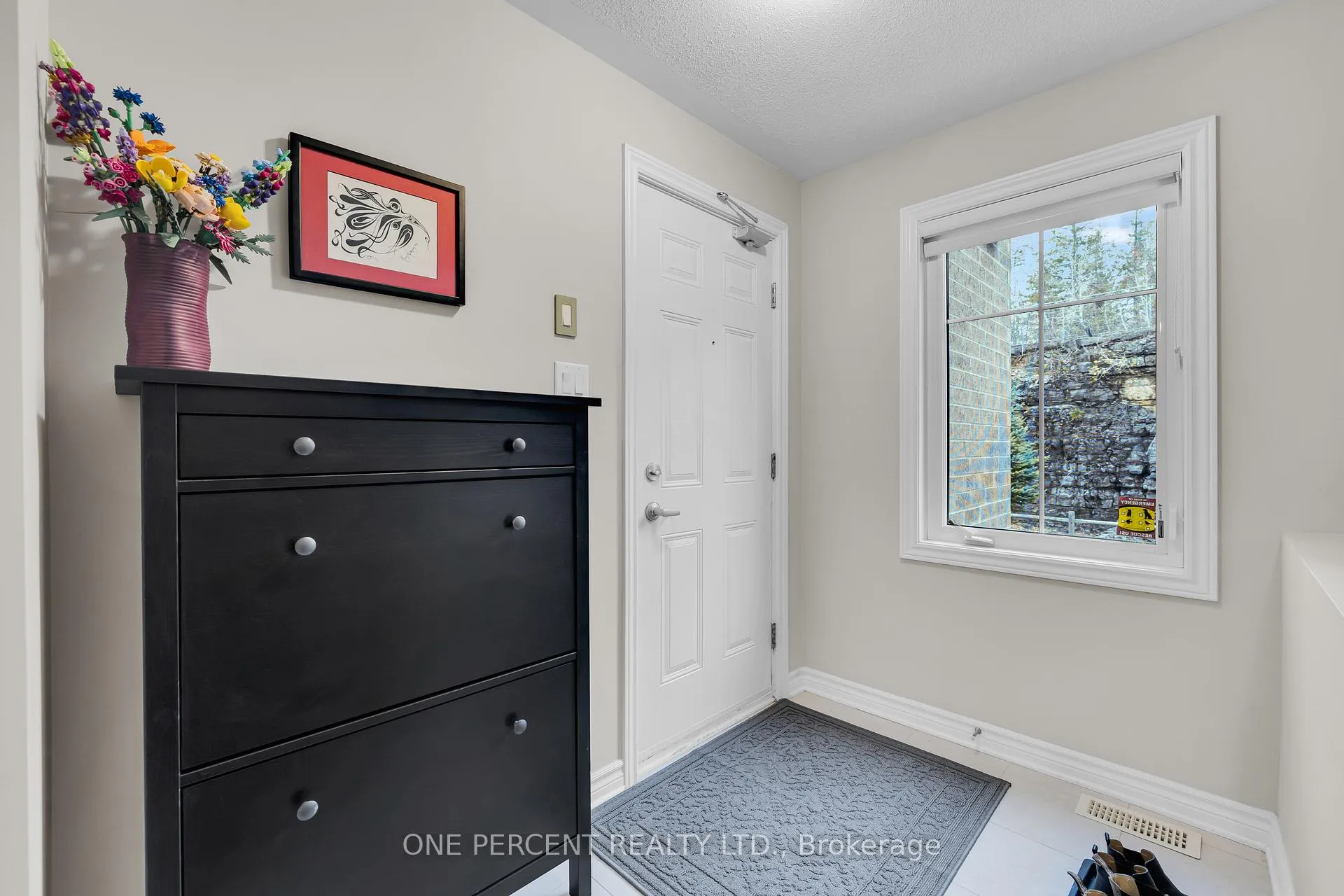 Photo 5 of 242A Titanium Private, Ottawa, Convent Glen North — HOMEH