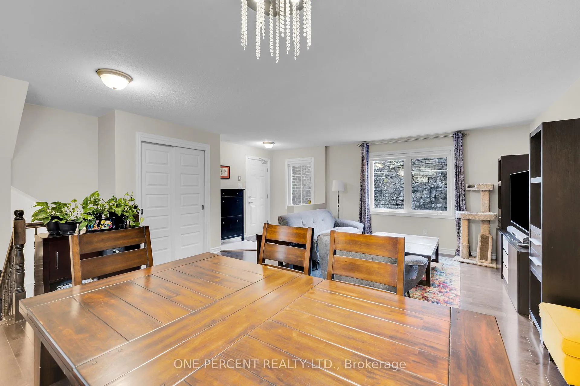 Photo 13 of 242A Titanium Private, Ottawa, Convent Glen North — HOMEH
