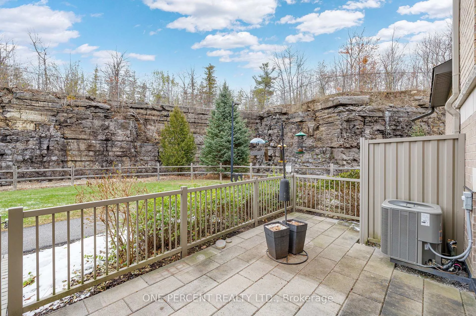 Photo 34 of 242A Titanium Private, Ottawa, Convent Glen North — HOMEH