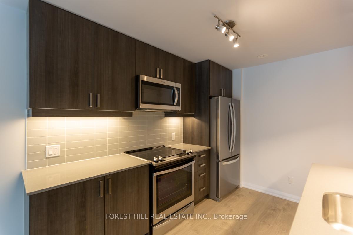 Photo 12 of Unit Th64, 1060 Portage Parkway, Vaughan, Concord — HOMEH