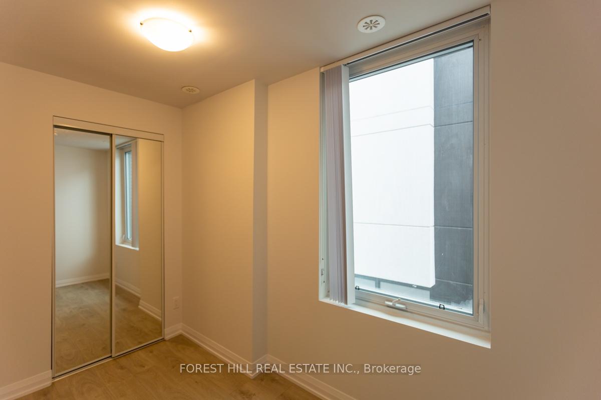 Photo 16 of Unit Th64, 1060 Portage Parkway, Vaughan, Concord — HOMEH