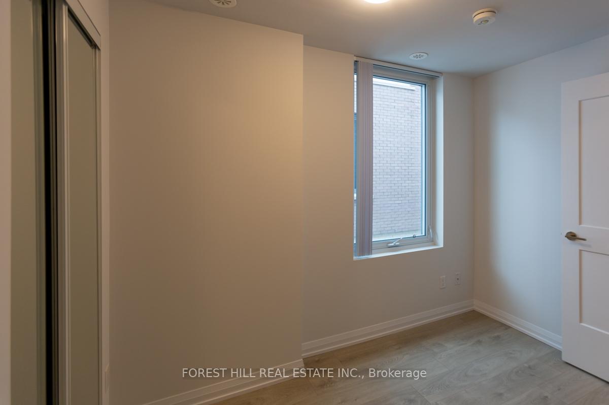 Photo 17 of Unit Th64, 1060 Portage Parkway, Vaughan, Concord — HOMEH