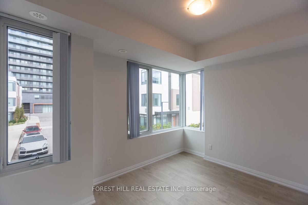 Photo 18 of Unit Th64, 1060 Portage Parkway, Vaughan, Concord — HOMEH