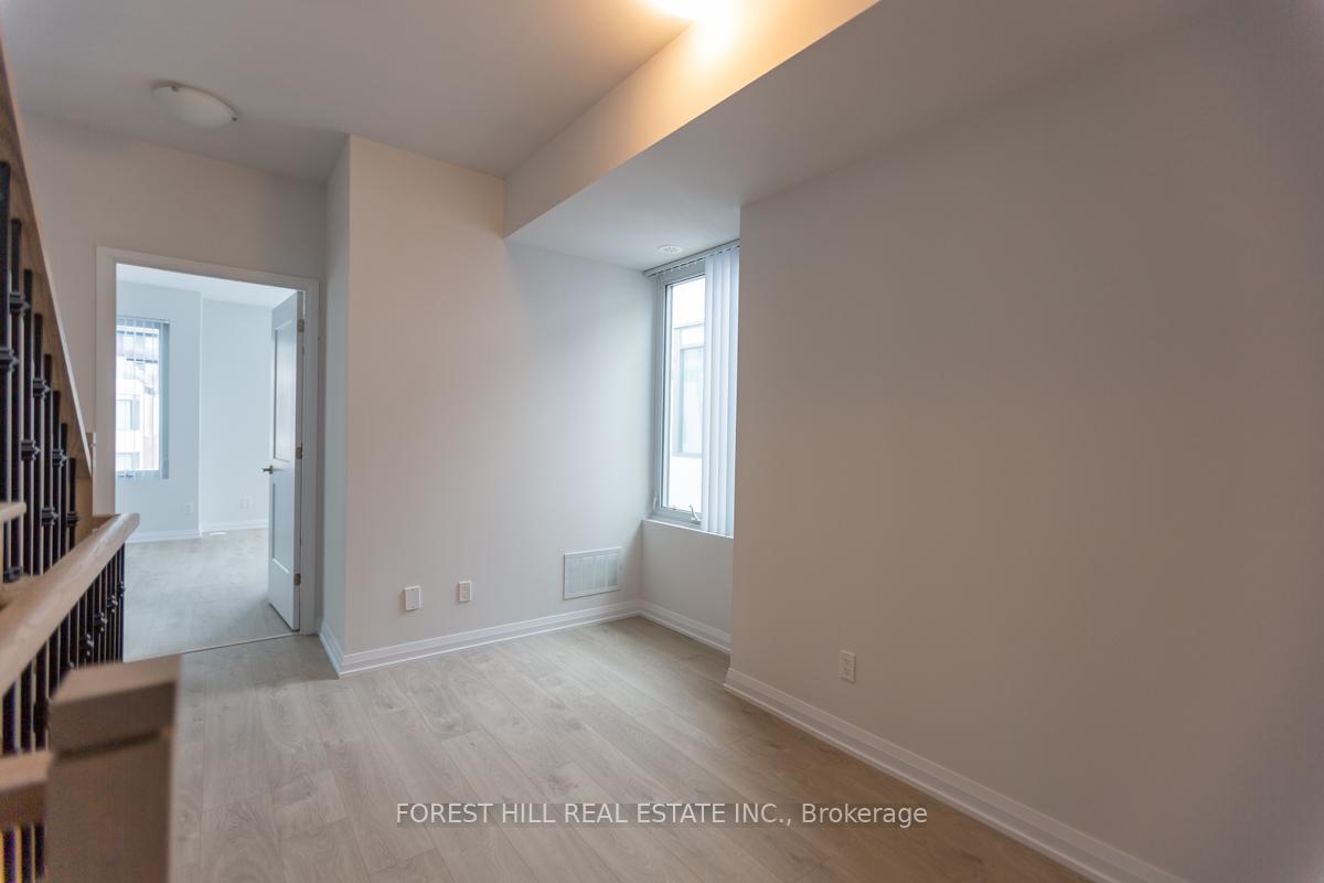 Photo 20 of Unit Th64, 1060 Portage Parkway, Vaughan, Concord — HOMEH