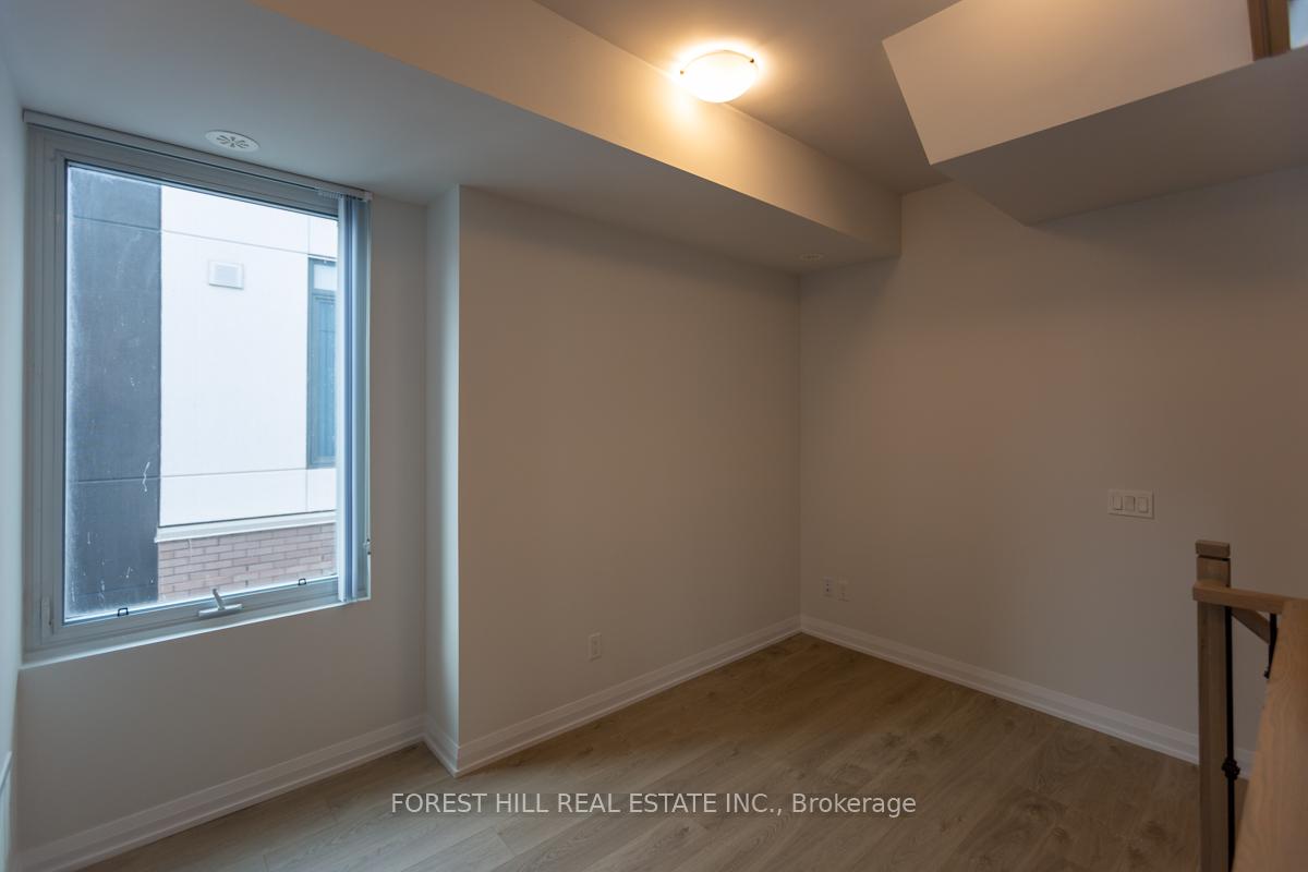 Photo 27 of Unit Th64, 1060 Portage Parkway, Vaughan, Concord — HOMEH
