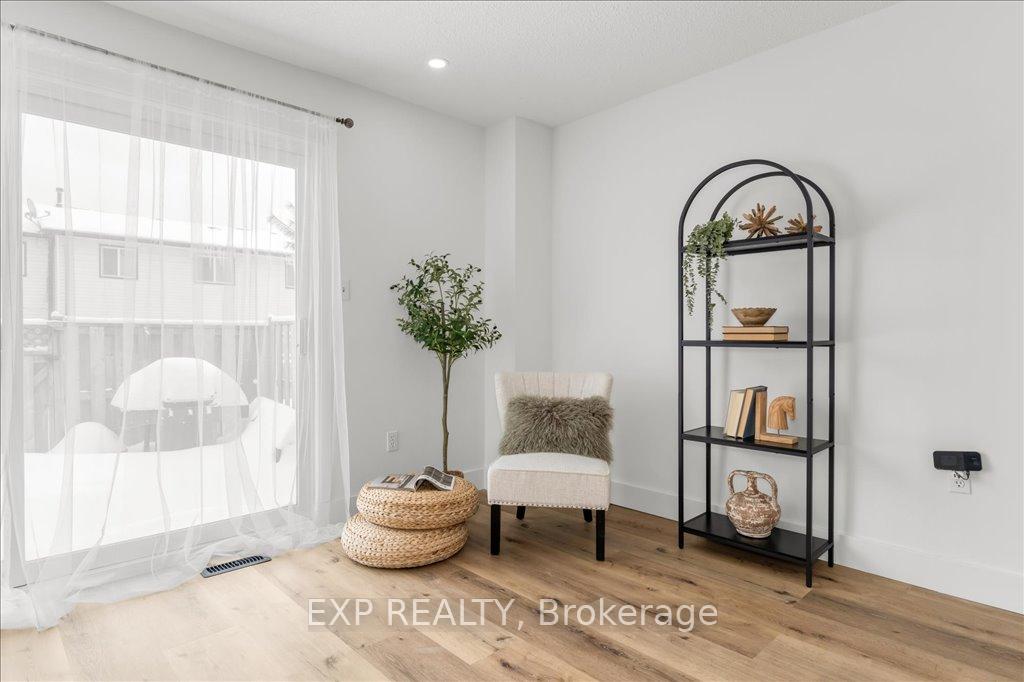 Photo 30 of Unit 7, 910 Limeridge Road E, Hamilton, Berrisfield — HOMEH