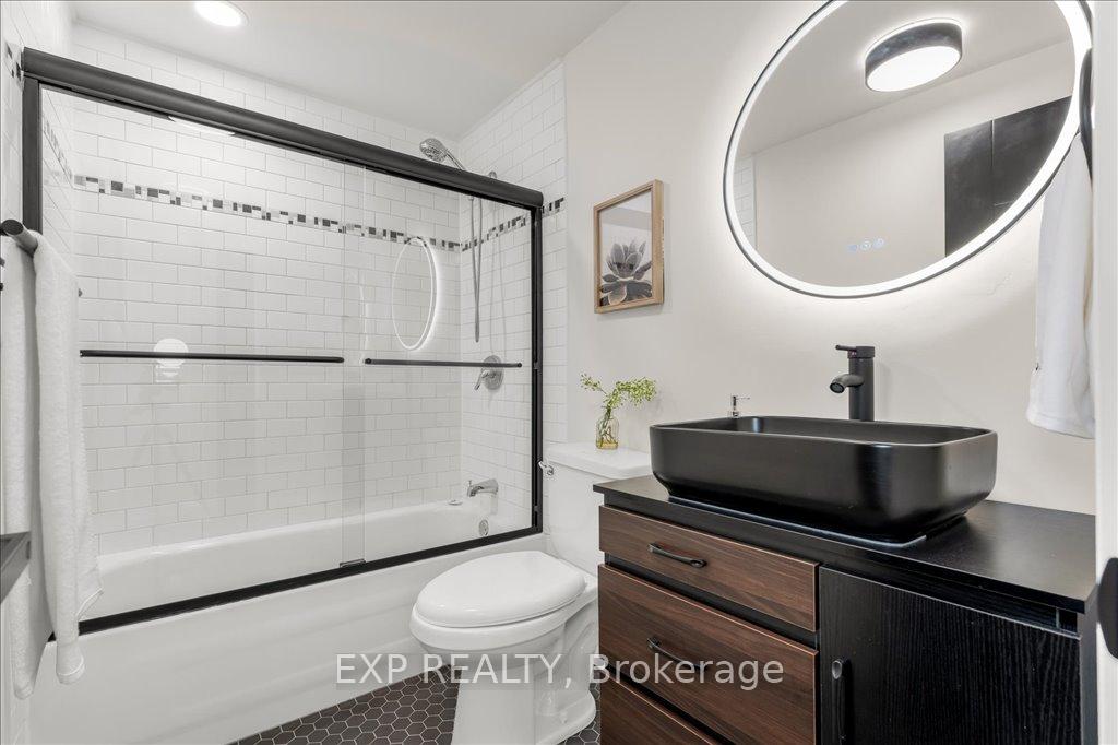 Photo 34 of Unit 7, 910 Limeridge Road E, Hamilton, Berrisfield — HOMEH