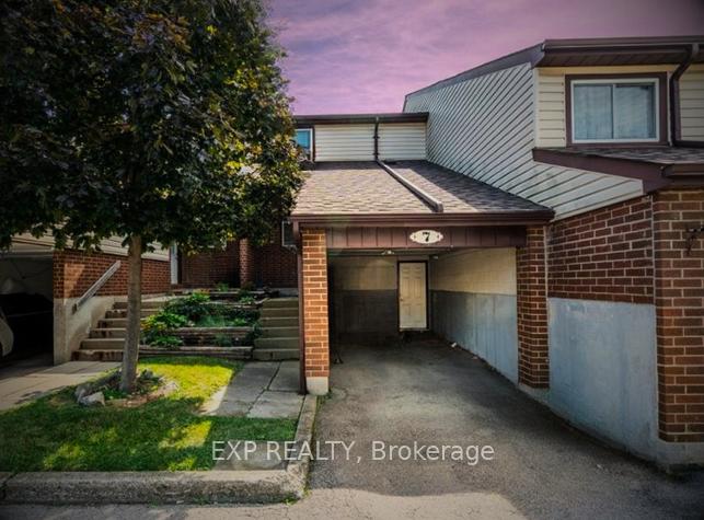Photo 4 of Unit 7, 910 Limeridge Road E, Hamilton, Berrisfield — HOMEH