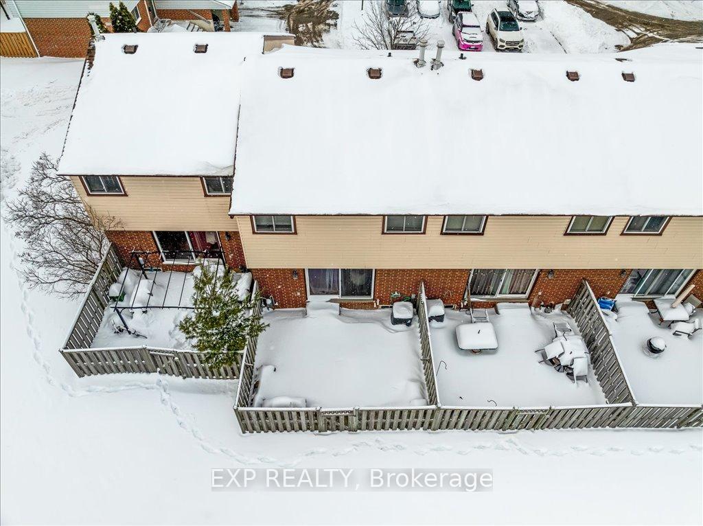 Photo 50 of Unit 7, 910 Limeridge Road E, Hamilton, Berrisfield — HOMEH