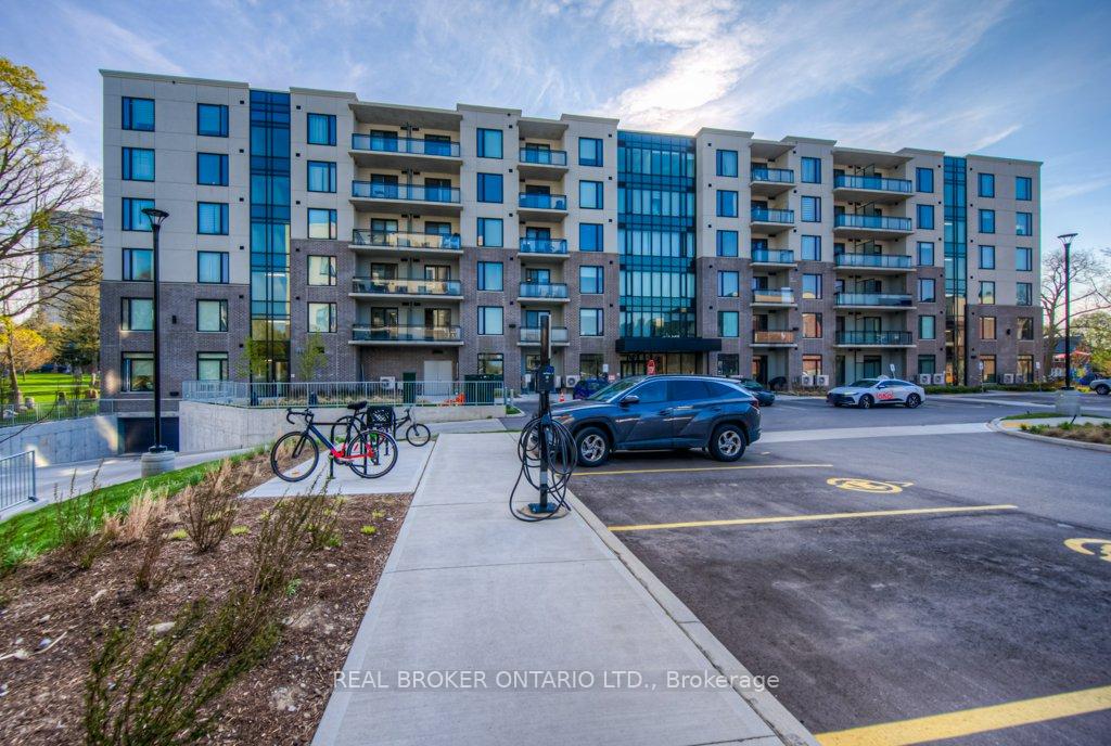 Photo 3 of Unit 414, 103 Roger Street, Waterloo, Uptown Waterloo — HOMEH