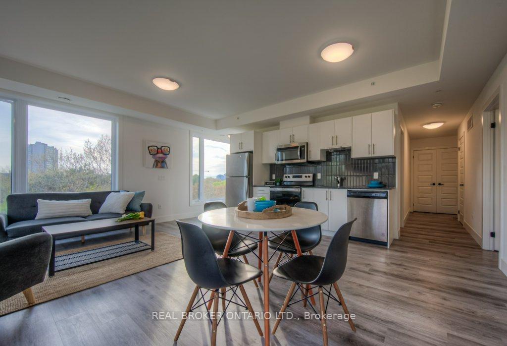 Photo 10 of Unit 414, 103 Roger Street, Waterloo, Uptown Waterloo — HOMEH