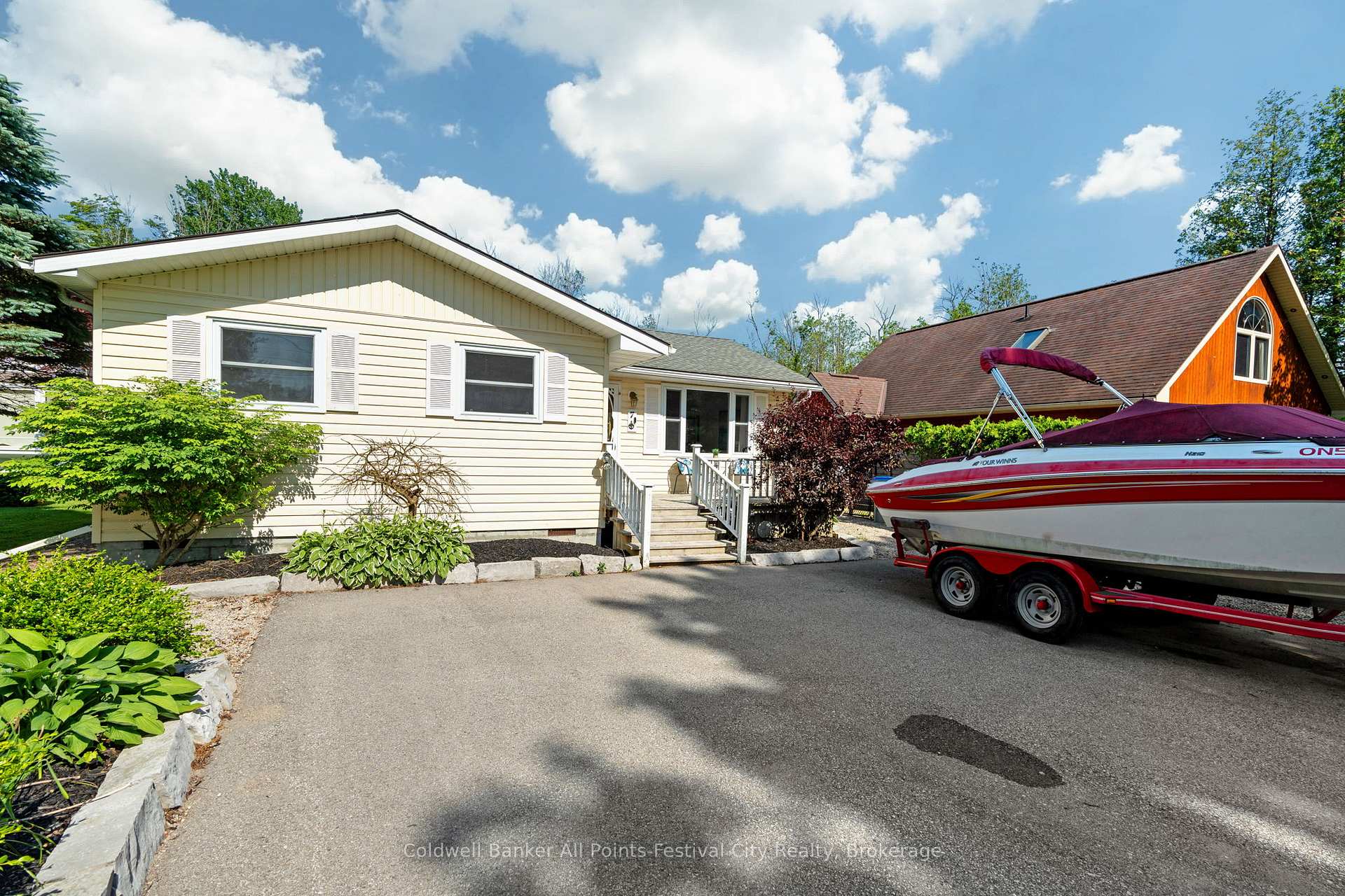 Photo 3 of 7 Andrews Crescent, Central Huron, Goderich Twp — HOMEH