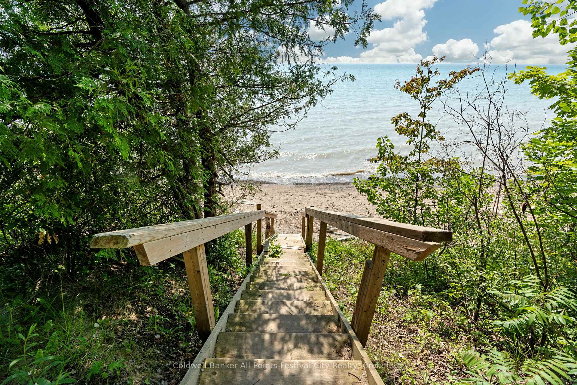 Photo 35 of 7 Andrews Crescent, Central Huron, Goderich Twp — HOMEH