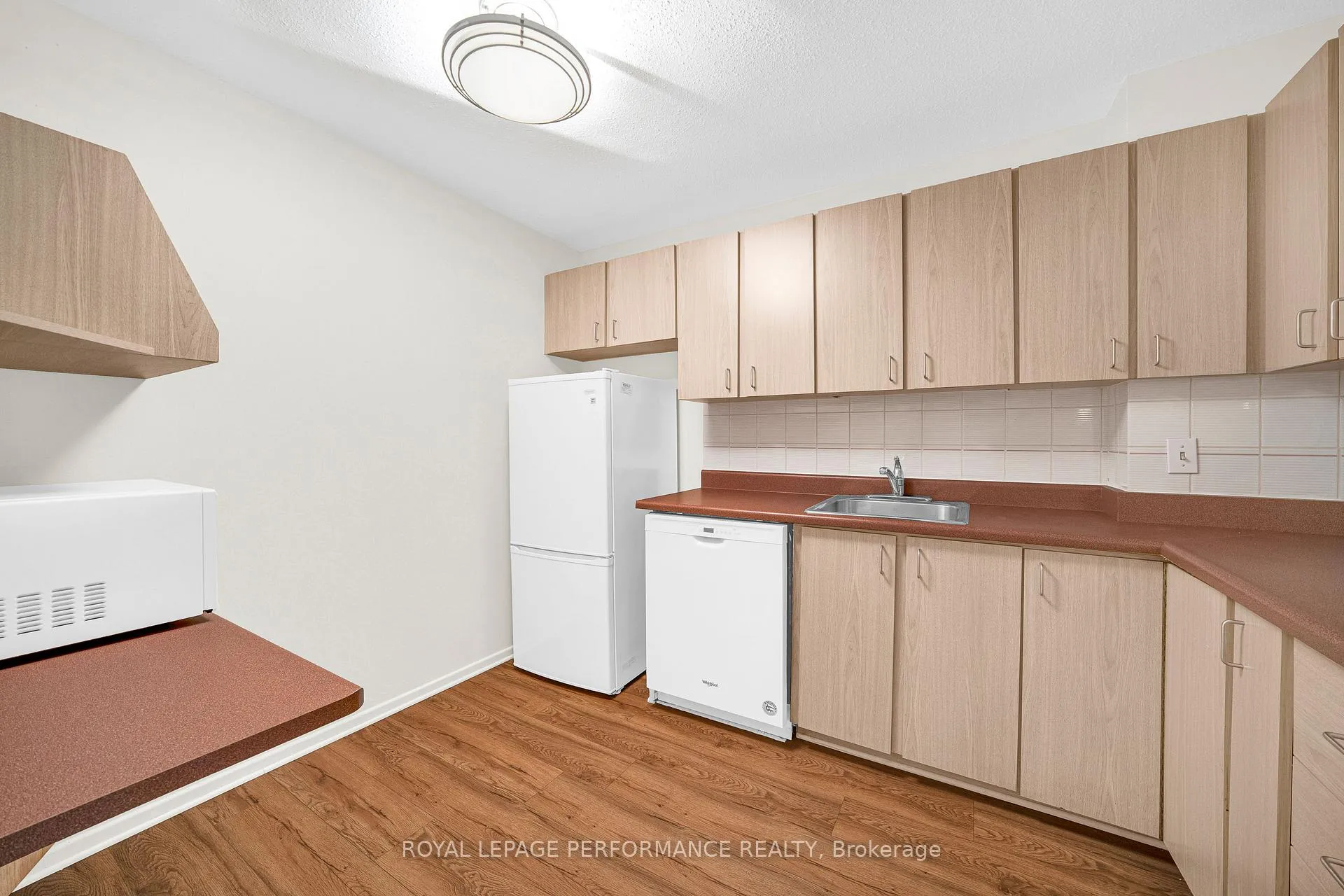 Photo 17 of Unit 806, 1599 Lassiter Terrace, Ottawa, Beaconwood — HOMEH